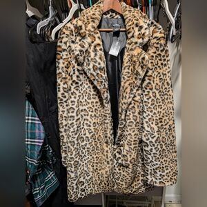 NWT Hot Topic Faux Cheetah Winter Coat